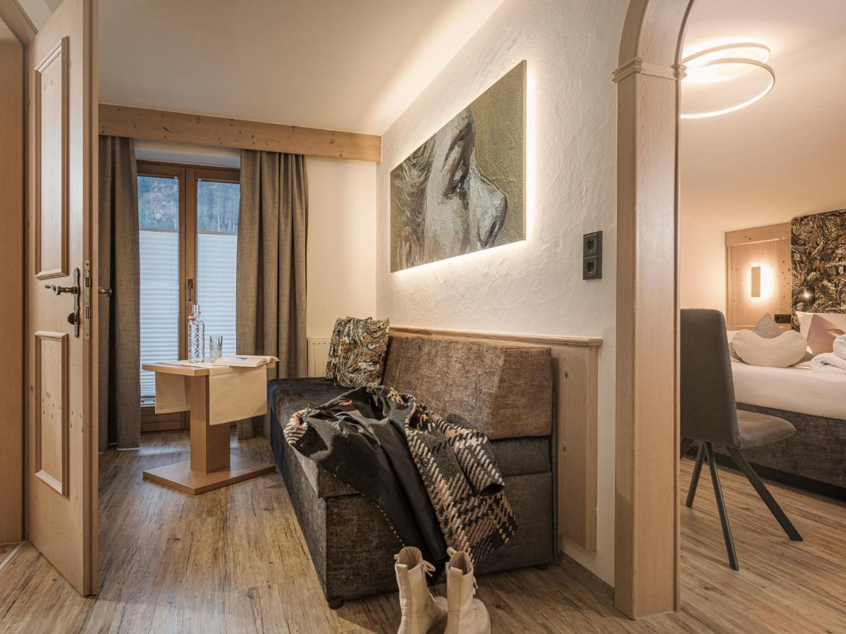 Gaestehaus Oblasser Mayrhofen Eksteriør billede